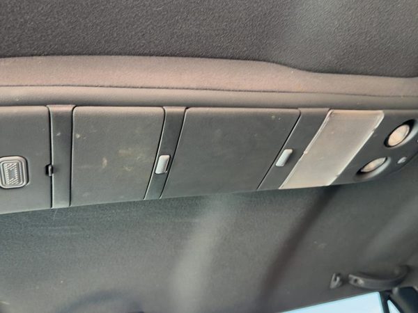 00-01 S10 Blazer Center Overhead Console Dome Light Map Lamp Cubby Graphite 12H — photo 6