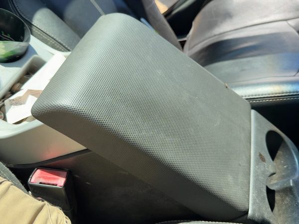 08-11 Mariner Center Console Lid Only Oem Arm Rest Fold Down Floor Graystone 89 — photo 2