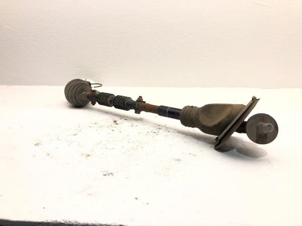 12 Gmc Sierra 1500 Lower Intermediate Steering Shaft Column To Gear Box 84386512 — photo 2