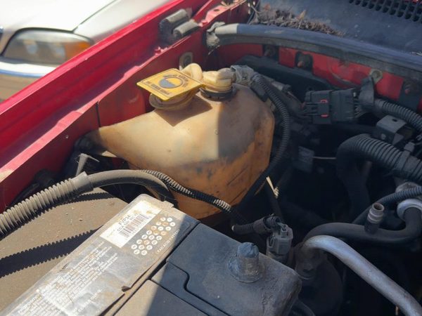 00-04 Grand Cherokee Coolant Reservoir Radiator Overflow Tank Bottle Oem 4.0L — photo 2
