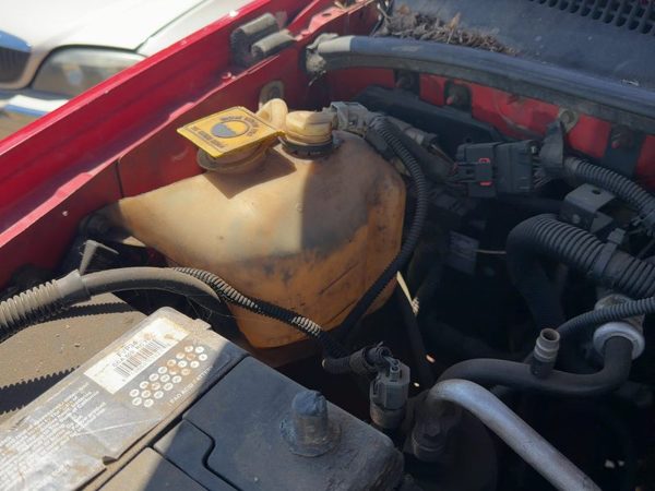 00-04 Grand Cherokee Coolant Reservoir Radiator Overflow Tank Bottle Oem 4.0L — photo 4