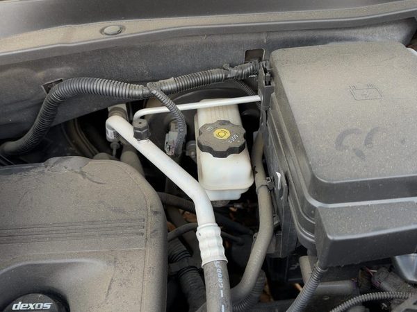 10-17 Chevy Equinox Power Brake Booster With Master Cylinder Pair Set Oem 2.4L — photo 1