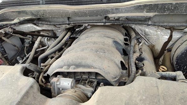 2015 Chevy Silverado 1500 Engine Cover 5.3L — photo 1