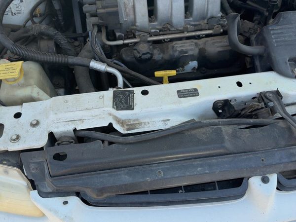 96-00 Town & Country Top Plastic Cover Above Radiator Support Sight Shield Oem — photo 4
