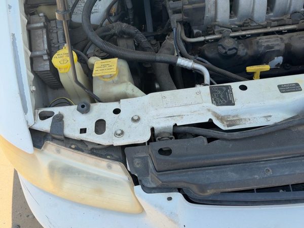 96-00 Town & Country Top Plastic Cover Above Radiator Support Sight Shield Oem — photo 2