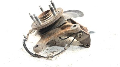 04-07 Monterey Passenger Right Front Spindle Steering Knuckle With Wheel Hub