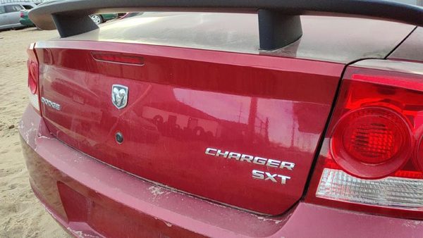 2010 Dodge Charger Trunk/decklid/hatch/tailgate Prh Inferno Red 05170834AC — photo 7