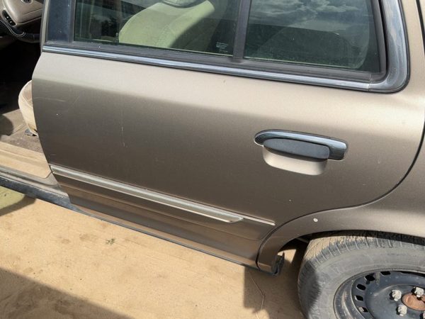 2002 Mercury Grand Marquis Rear Door LH Arizona Beige Aq — photo 2