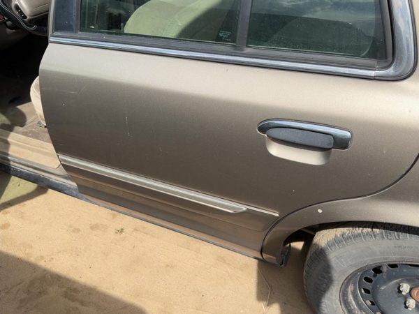 2002 Mercury Grand Marquis Rear Door LH Arizona Beige Aq — photo 1