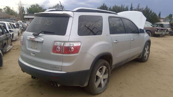 2009 GMC Acadia — vehicle photo 7