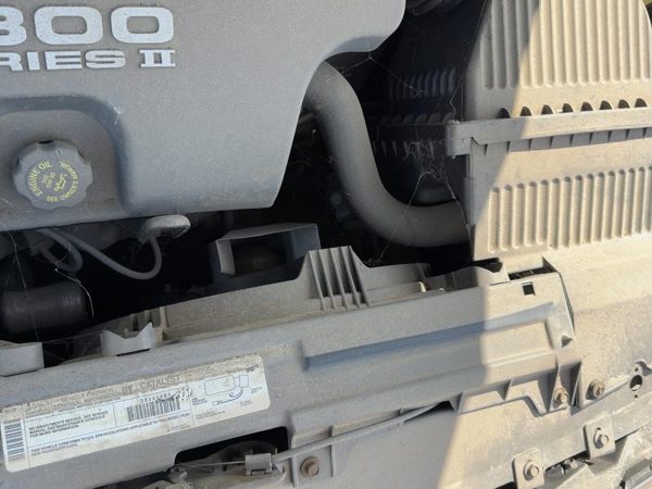 1994-1999 Pontiac Bonneville Left Electric Cooling Fan Assembly Oem With Motors — photo 2