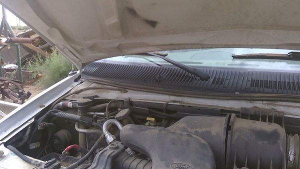1996-2025 Ford Van E450 Windshield Wiper Cowl Vent Trim Panel Oem Grille — photo 2