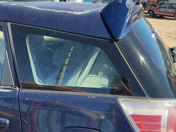 2003-2008 Toyota Matrix Xr Driver Left Rear Quarter Glass Back Side Window Oem — photo 1