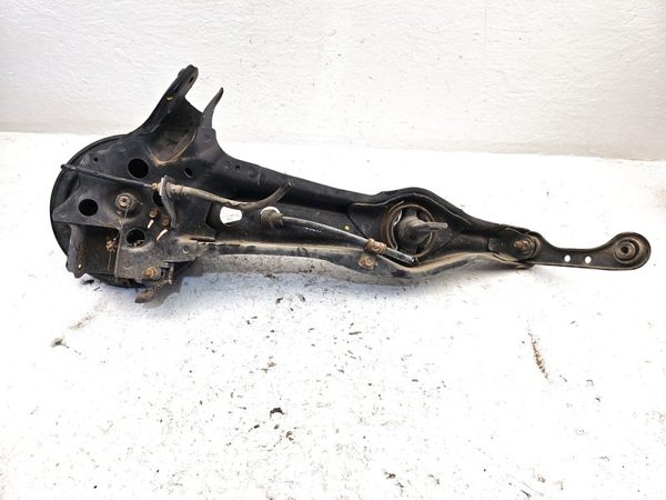 1996-2000 Honda Civic Hx Driver Left Rear Trailing Arm With Drum Brake Hub — photo 10