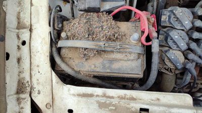 2000 Buick Park Avenue Battery Tray