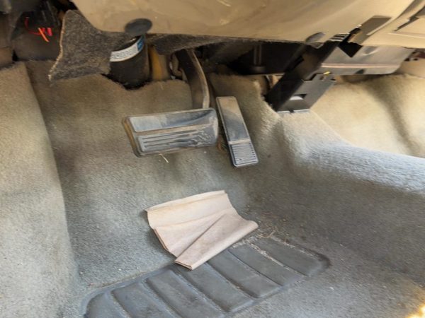 1995-2001 Chevy Lumina Gas Pedal Assembly OEM Accelerator 3.1L — photo 3