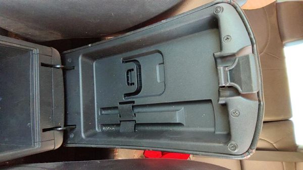 2008-2010 Nissan Rogue Center Console Lid Only Oem Arm Rest Fold Down G Black — photo 5