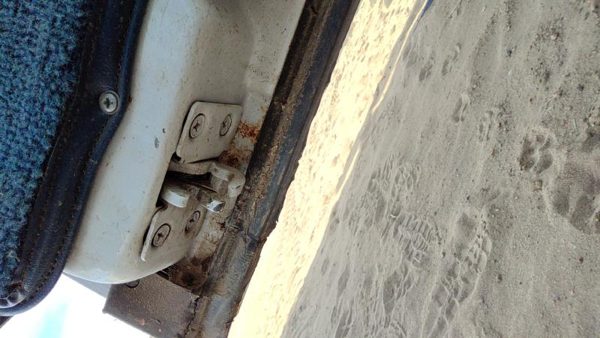 1992-1996 Gmc Van 3500 Passenger Right Rear Door Latch With Rods/Cables Oem Back — photo 5