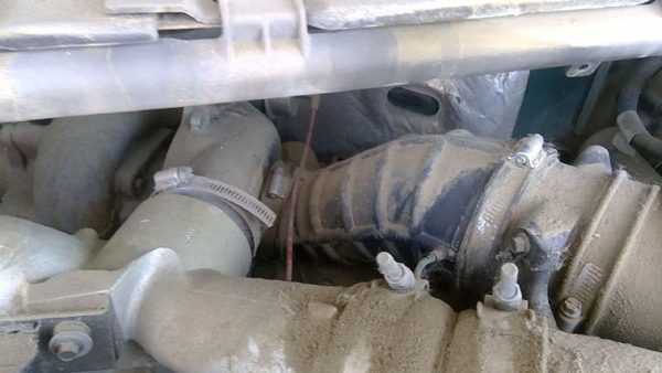 1999 Ford F250 Sd Pickup Air Intake Tube/resonator Super Duty 7.3L — photo 2