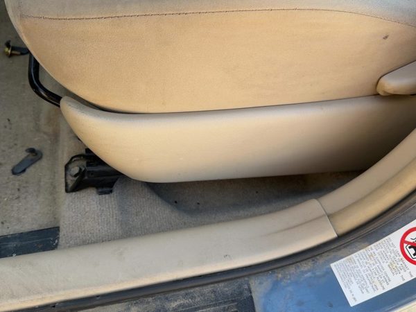 2005 Toyota Prius Driver Left Side Seat Trim Panel Oem Tan 08 — photo 3