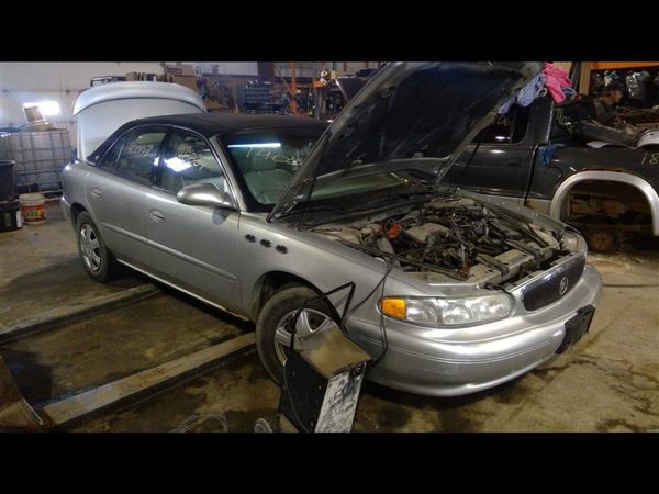 2004 Buick Century — vehicle photo 3