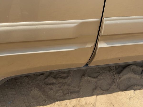 04-07 Rainier Passenger Right Rear Moulding From Door Back Trim Strip Cashmere 1 — photo 4