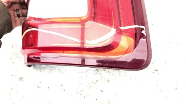 2019 Dodge Ram 2500 Passenger Right Tail Light Oem Brake Lamp Cracked Led — photo 19