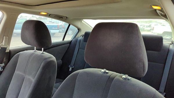 2007-2008 Nissan Altima Pair Of Front Headrests Oem Left Right Set Seat — photo 3