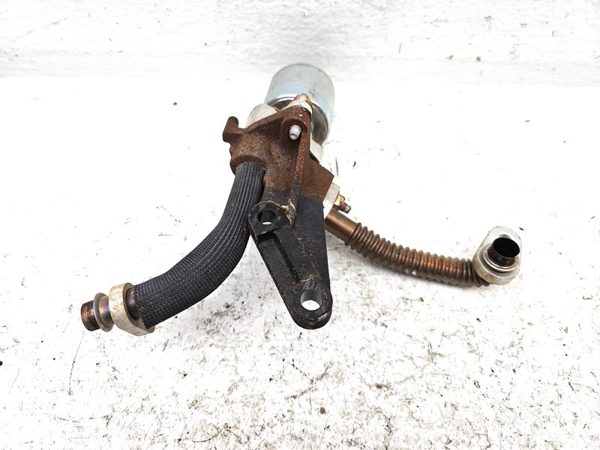 2005 Buick LeSabre Exhaust Gas Valve Egr Adaptor Spacer Plate Mount — photo 5