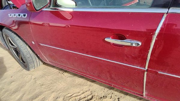 2007 Buick Lucerne Front Door LH Crimson 86U 25863364 — photo 5
