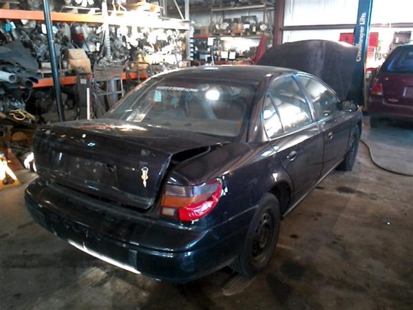 2000 Saturn SL1 — vehicle photo 7