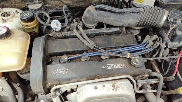 2000-2004 Focus Station Wagon Valve Cover Oem 2.0L Dohc Xs7z6582ba — photo 2