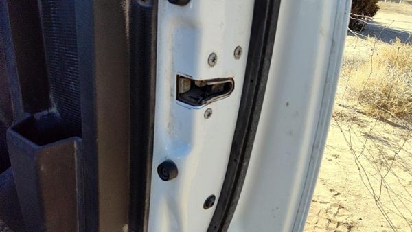 13-23 Ram 4500 Passenger Right Front Door Latch With Rods/Cables Regular Cab — photo 3