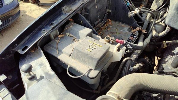 1997 Ford F-150 Washer Bottle F150 — photo 4