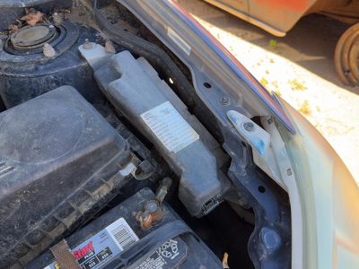 2004-2008 Toyota Matrix Xr Engine Fuse Box Power Distribution Panel Oem 1.8L