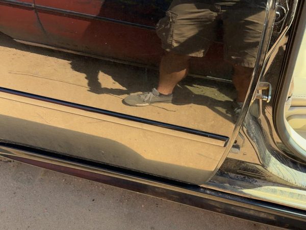 06-13 Chevy Impala Passenger Right Rear Moulding From Door Oem Back Black 41U — photo 2