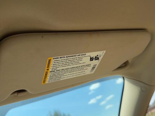 06-16 Impala Passenger Right Sun Visor Oem Without Illumination Neutral 522 — photo 2