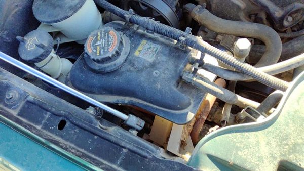 2000-2005 Ford Taurus Coolant Reservoir Radiator Overflow Tank Bottle Oem — photo 4