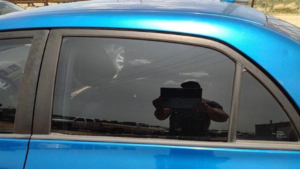 09-13 Toyota Corolla Driver Left Rear Side Window Door Glass Oem Back 6810402250 — photo 2