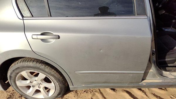 2007 Nissan Altima Rear Door RH Gray W40 — photo 2