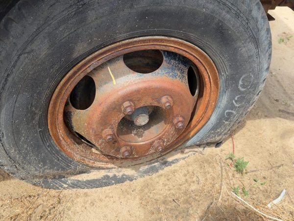 1967-1982 Ford F350 16.5" Front Dually Wheel Oem Factory Rim #1 D0Tz1015B — photo 3