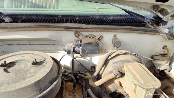1988-1999 Chevy Silverado 1500 Windshield Wiper Motor Oem 12368702 — photo 3