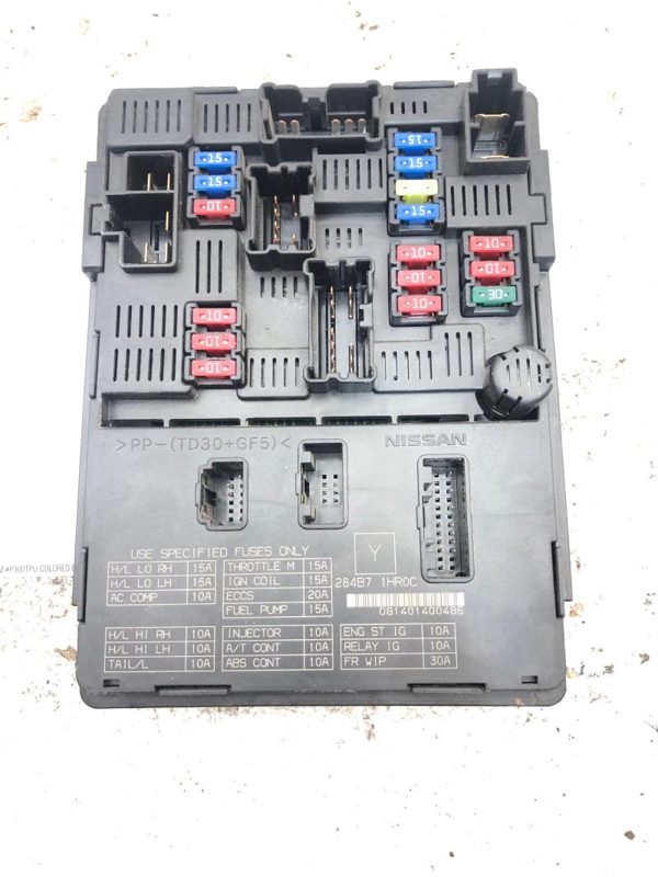 13-15 Nissan Versa Power Supply Control Module Engine Compartment 284B7 1Hr0C — photo 1