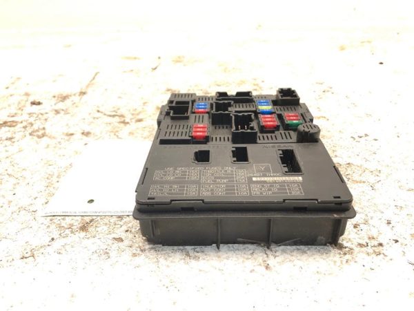 13-15 Nissan Versa Power Supply Control Module Engine Compartment 284B7 1Hr0C — photo 2