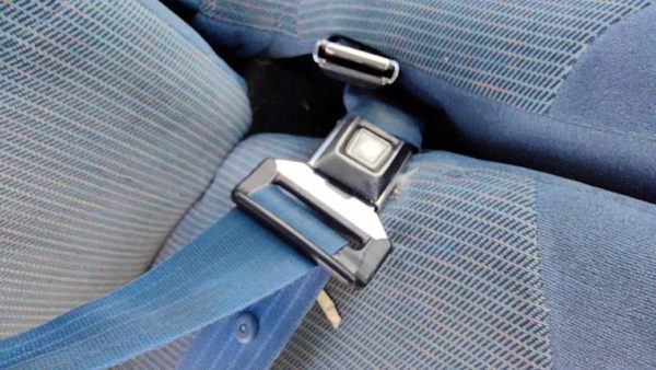 1992-1996 Ford F150 Passenger Right Front Seat Belt Buckle Receiver Oem Blue — photo 3