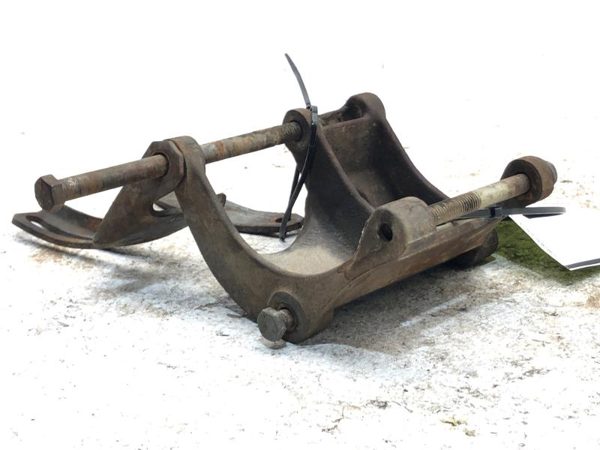 1983 Ford Van E150 5.8L Alternator Smog Pump Bracket Oem Eque-9B450-Aa — photo 4