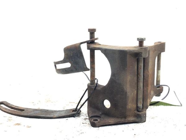 1983 Ford Van E150 5.8L Alternator Smog Pump Bracket Oem Eque-9B450-Aa — photo 7