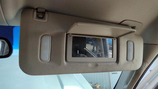 2007-2014 Chevy Tahoe Passenger Right Sun Visor Oem 22764800 — photo 3