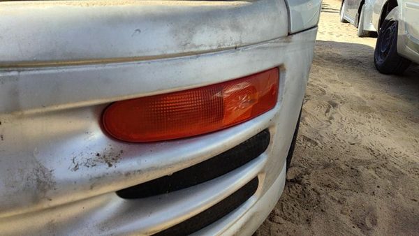2004 Mitsubishi Eclipse Fog/mark/park/turn Light/lamp LH — photo 3