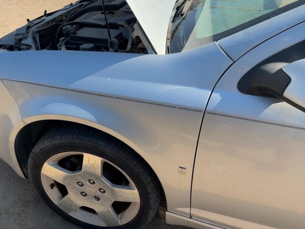 2005-2010 Chevy Cobalt Driver Left Front Fender Oem Silver 95U 15793419 — photo 3